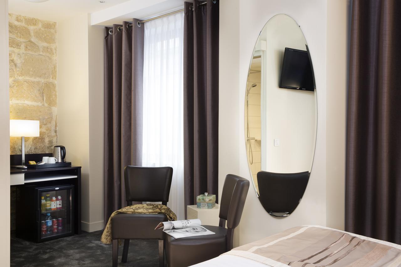 Chambre Deluxe Double ou Lits Jumeaux